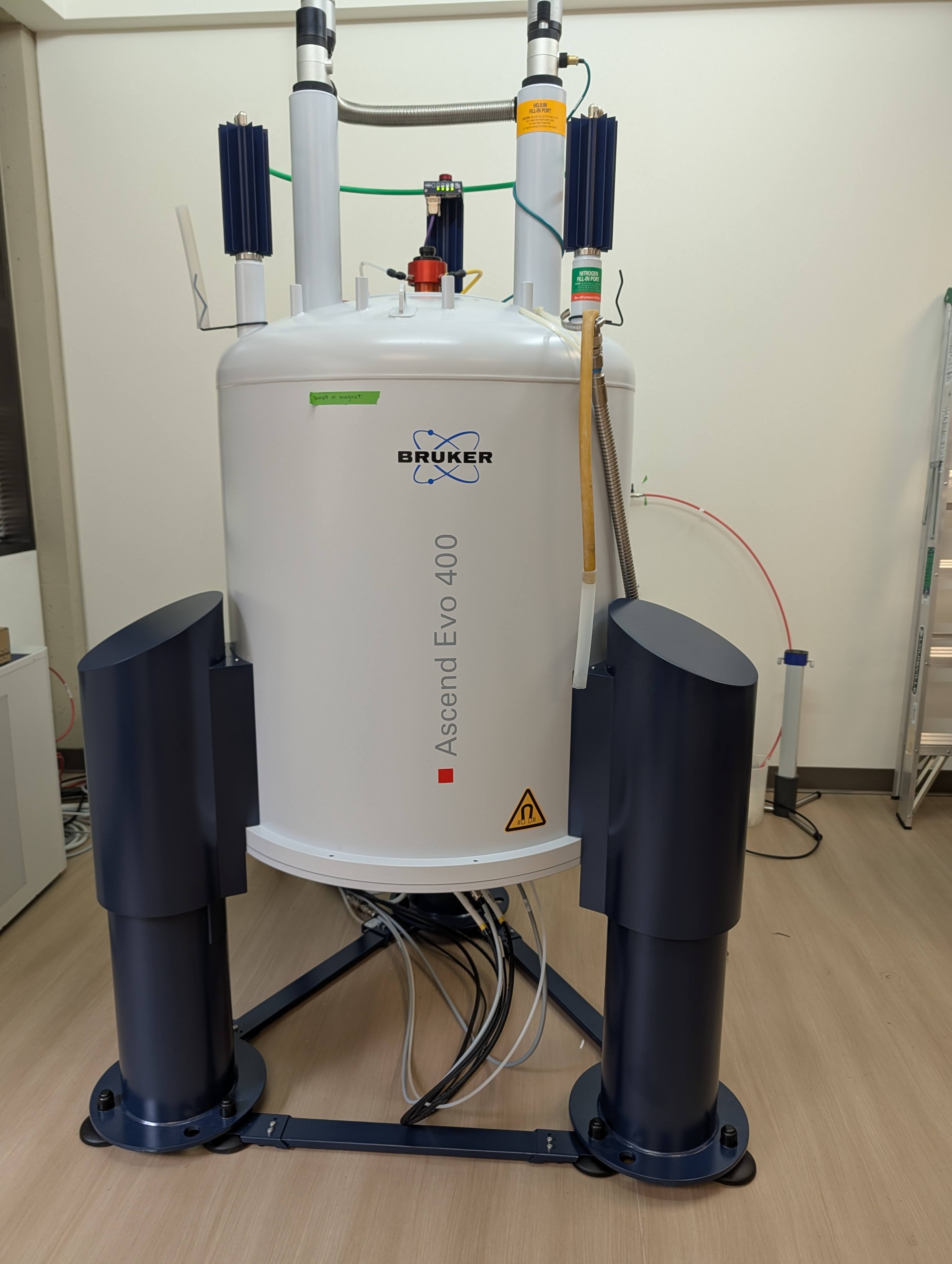 Bruker Avance 400 MHz NMR Spectrometer – Scientific Instrumentation